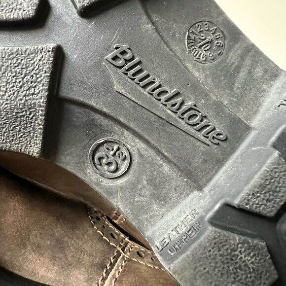 Blundstone #1351 High Top Boots in Rustic Brown - Picture 7 of 7